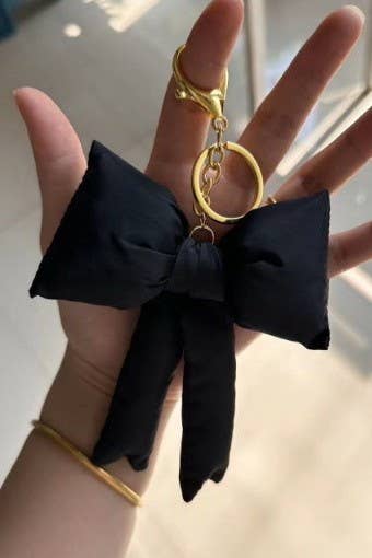 JOSSLYN by wall to wall - TRENDING PUFFY BOW RIBBON BAG CHARM KEYCHAIN | 40KC109: Off White