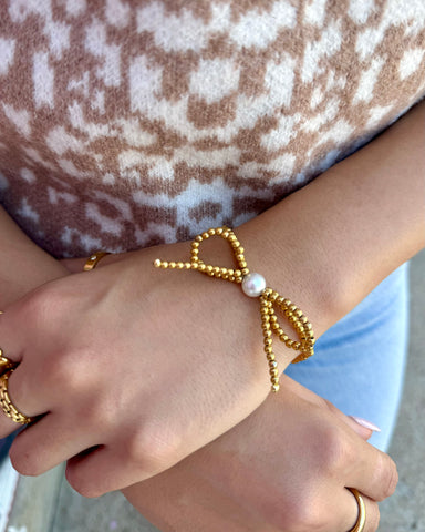 Beaded Pearl Bow Bracelet