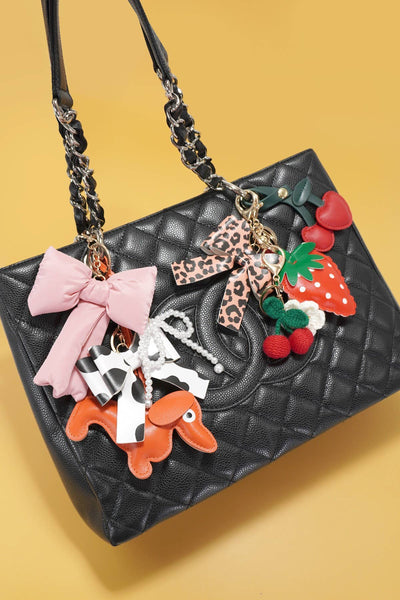 JOSSLYN by wall to wall - TRENDING PUFFY BOW RIBBON BAG CHARM KEYCHAIN | 40KC109: Pink