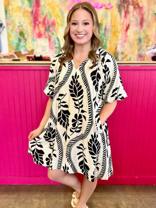 Hailey Mini Dress in Cream/Black