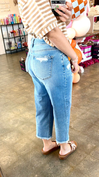 Kessen Crop Barrel Distressed Jeans by Risen
