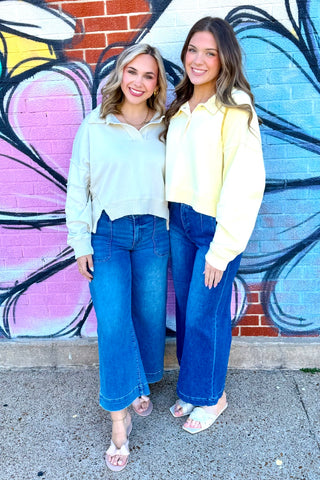 Reba V-neck Sweatshirt
