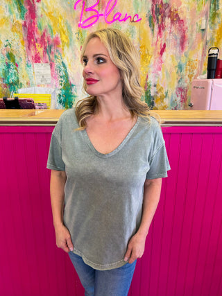 Magoo Mineral Washed Tee