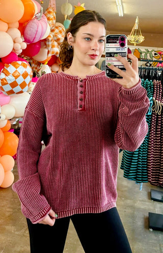 Leni Washed Ribbed Henley Sweater in Burgundy