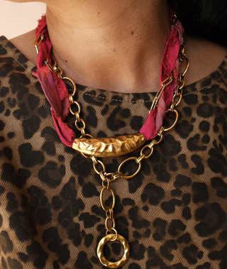 Brick Red Scarlet Twist Collar
