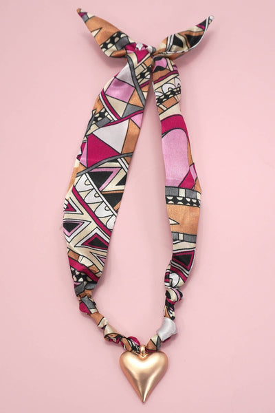 JOSSLYN by wall to wall - HANDMADE SCARF CHARM NECKLACE | 80N91790: B