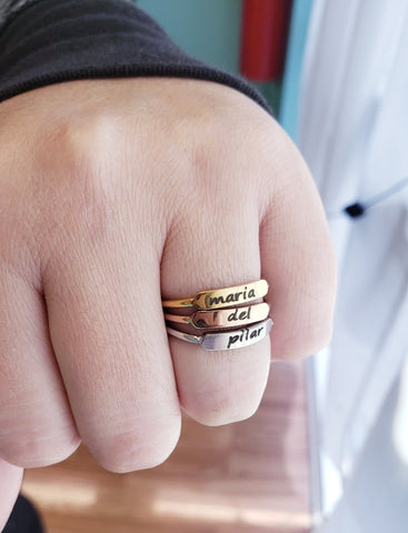 Stackable ring with bar