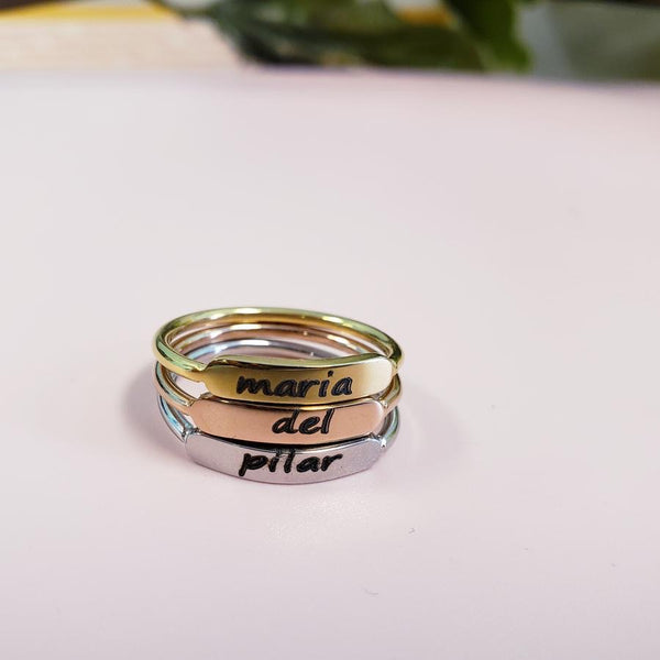 Stackable ring with bar